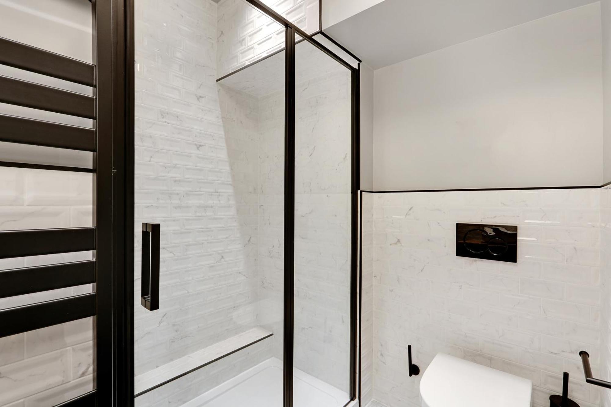Pick A Flat'S Apartments In In Parc Des Buttes Chaumonts - Rue Edouard Pailleron パリ エクステリア 写真