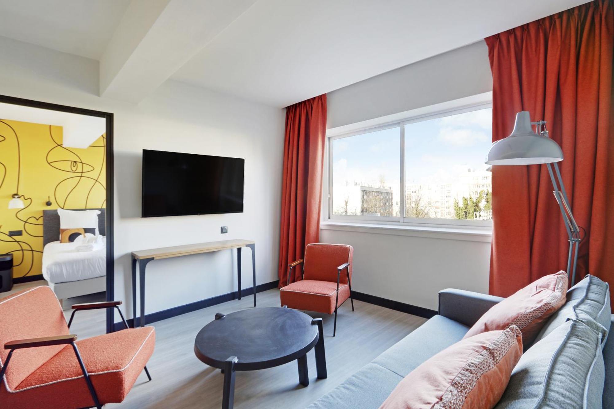Pick A Flat'S Apartments In In Parc Des Buttes Chaumonts - Rue Edouard Pailleron パリ エクステリア 写真