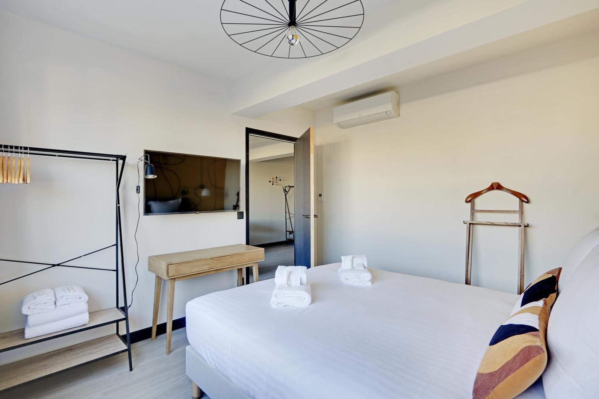 Pick A Flat'S Apartments In In Parc Des Buttes Chaumonts - Rue Edouard Pailleron パリ エクステリア 写真